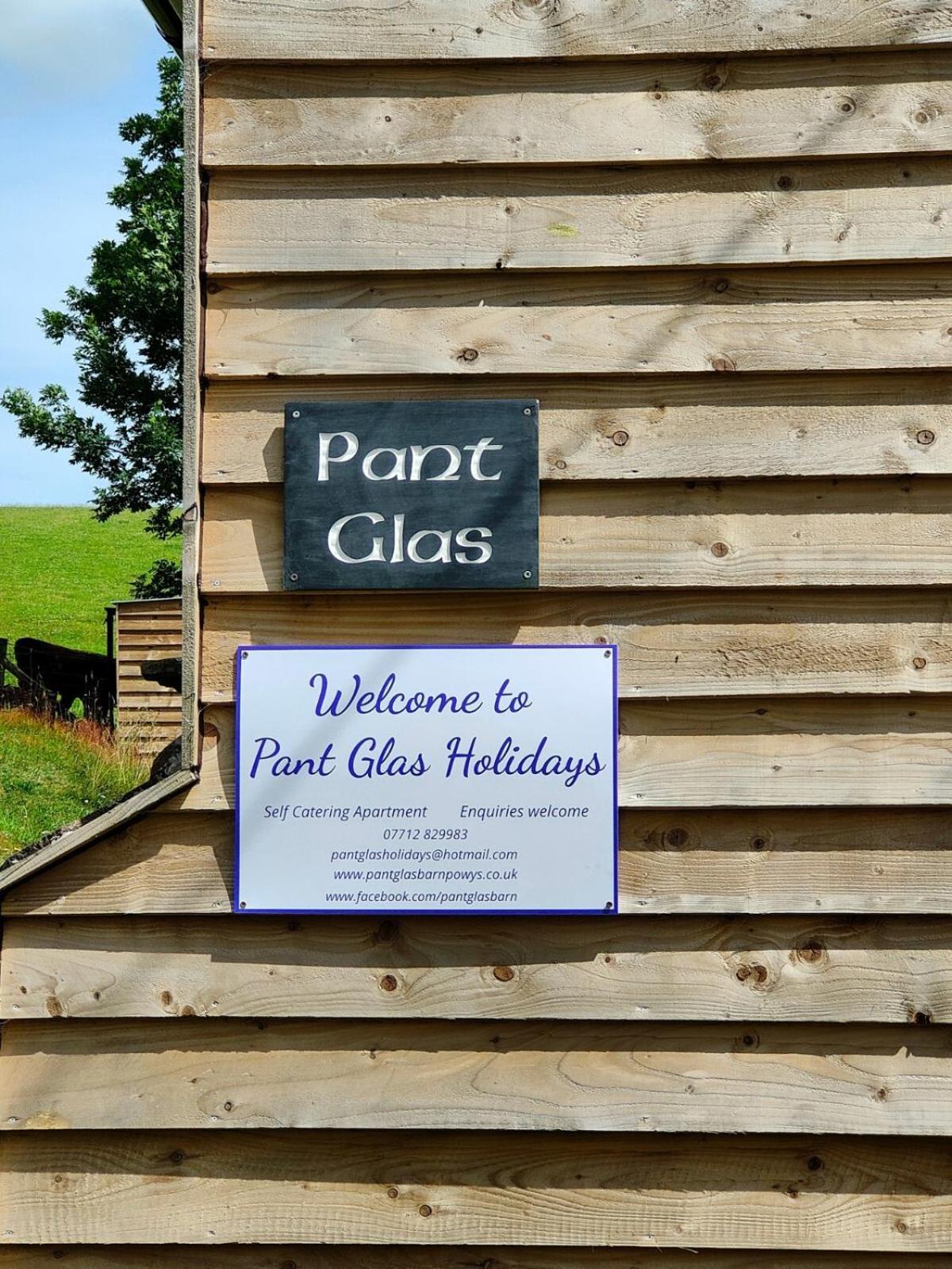 Pant Glas Barn Llanbrynmair 外观 照片